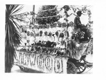 Linwood Ave School Float